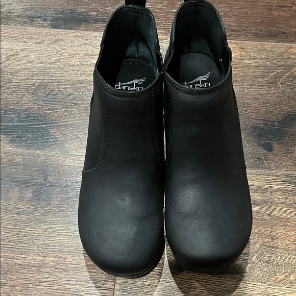 dansko Frankie Chelsea Boots - Picture 5 of 7